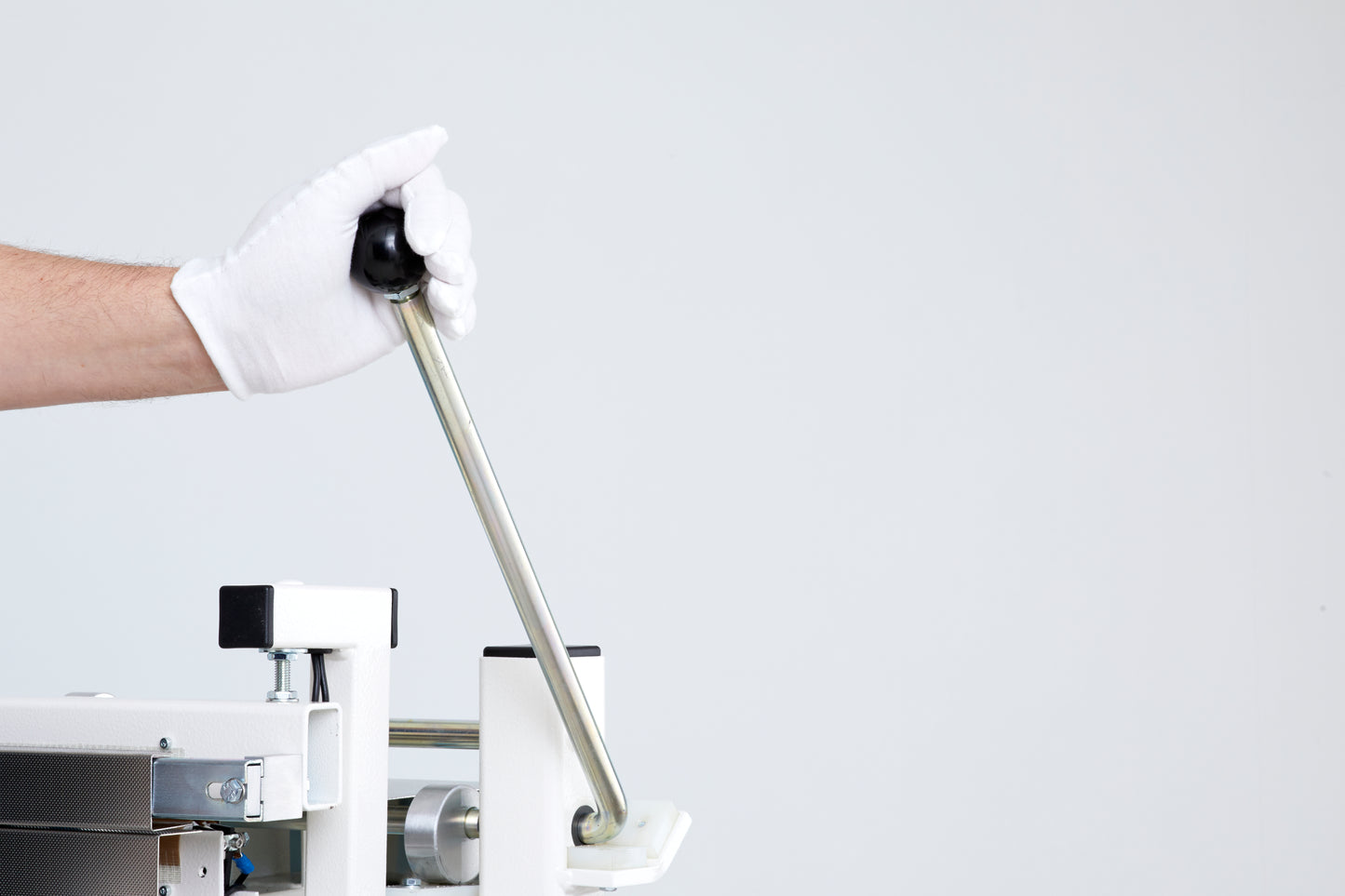 Hawo HPL 1500 & 1800 Impulse Heat Sealer For The Production Of Pallet Covers